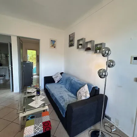 Dans Roi Soleil Apartment Antibes